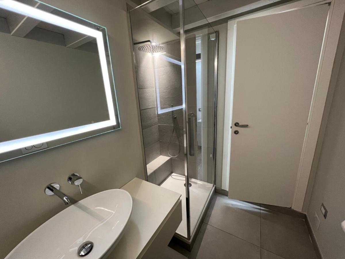 Blue Diamond Como Apartment Ngoại thất bức ảnh